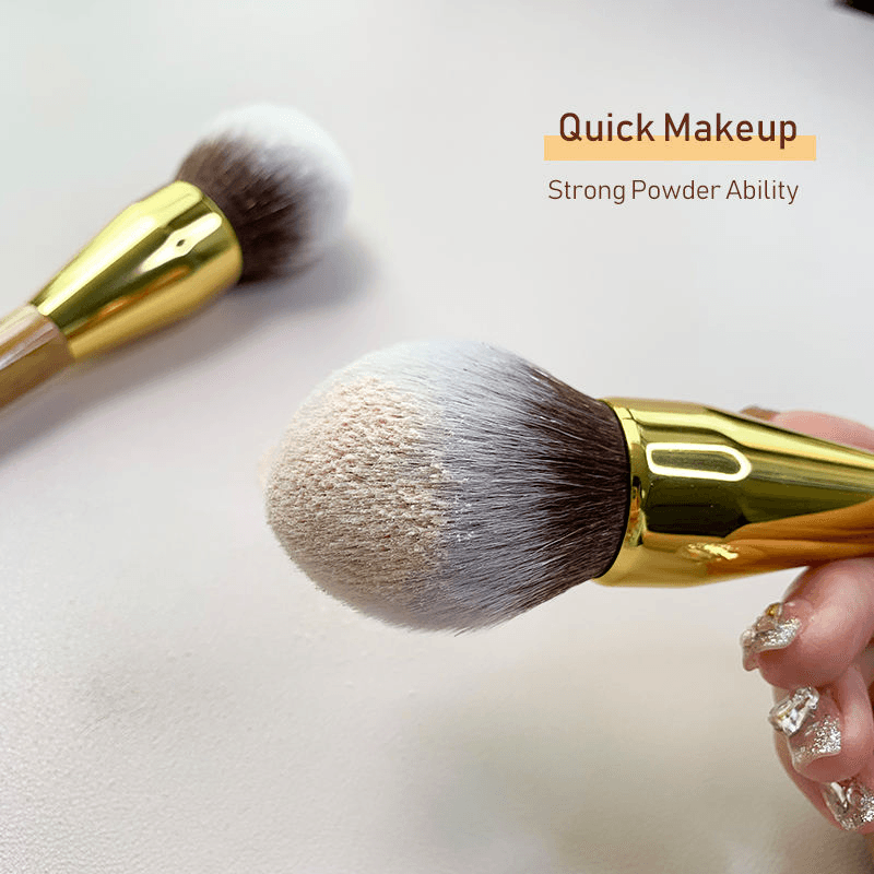 Single Makeup Brush With Golden Brown Wooden Handle And Gold Ferrule1.png